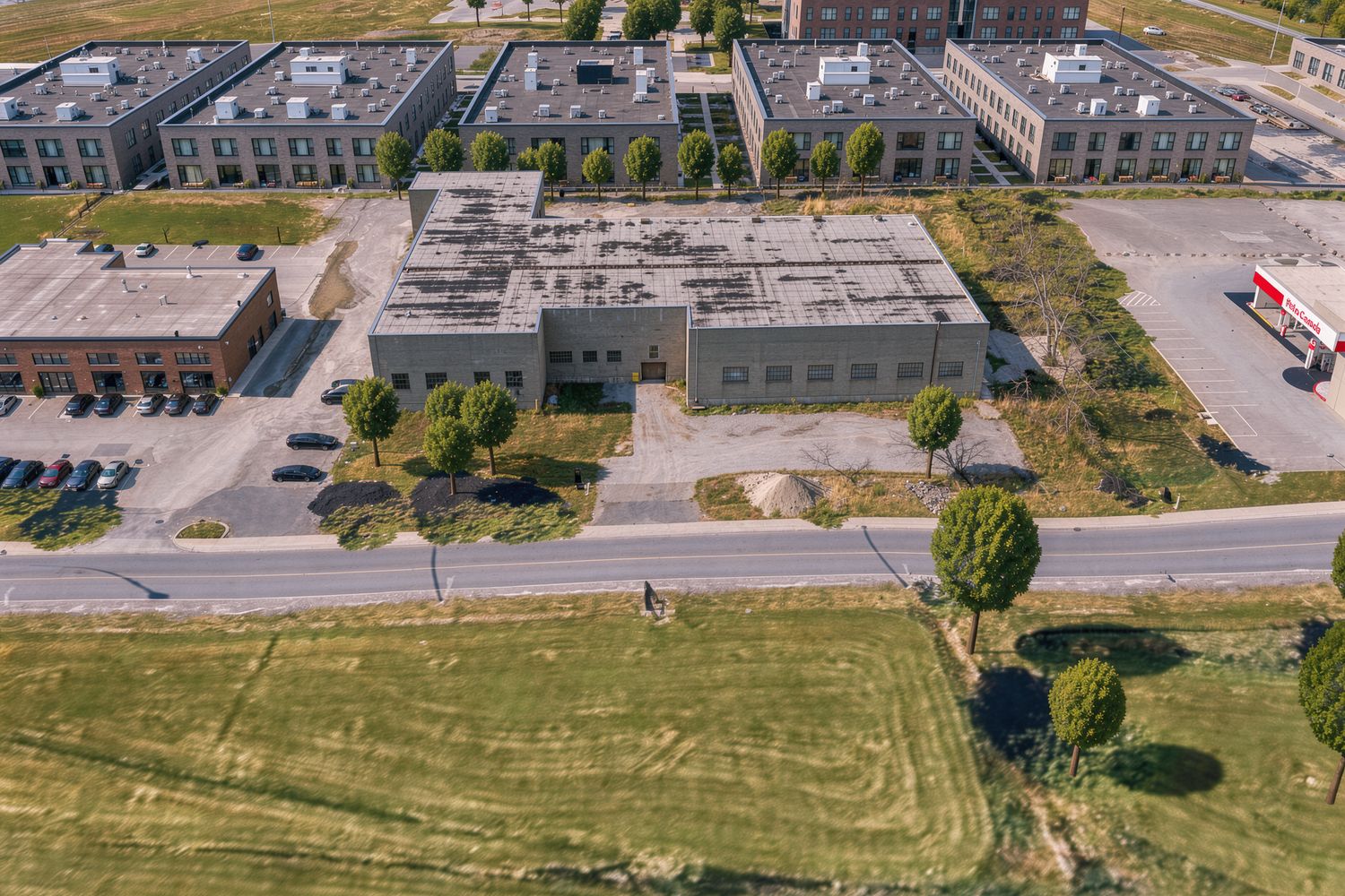 Le 170, boul. de l'Industrie aujourd'hui, vue de drone